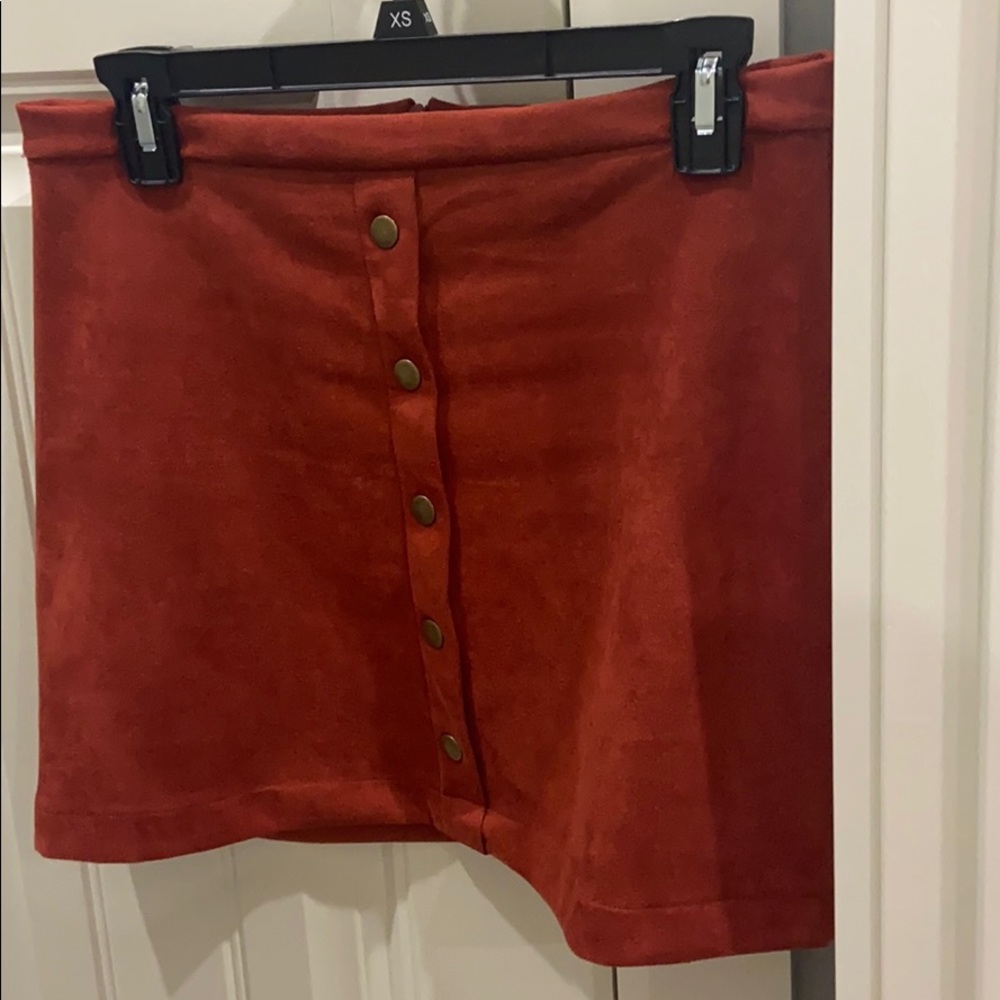 Medium mini skirt velvet material
